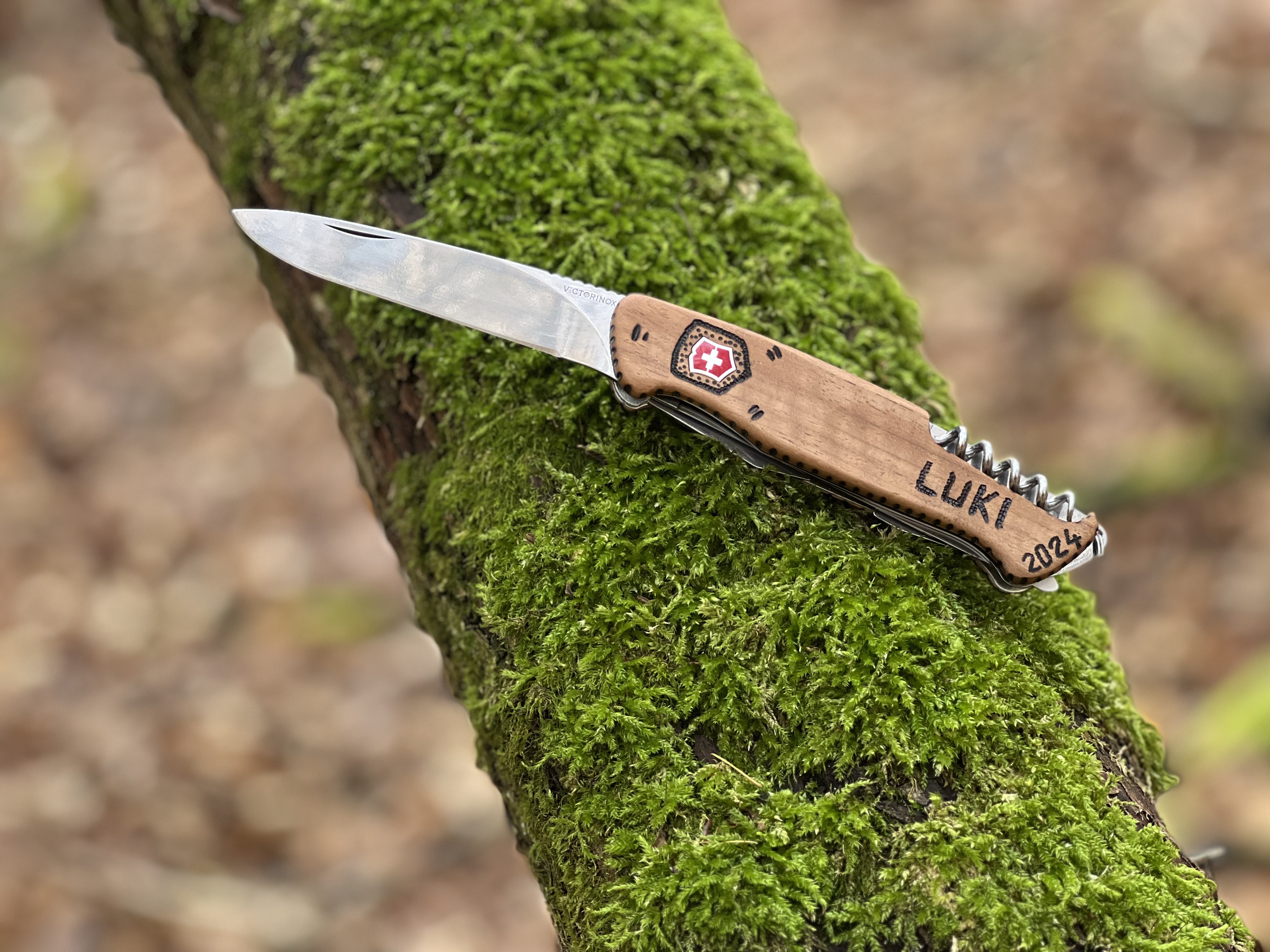 Victorinox Ranger Wood 55